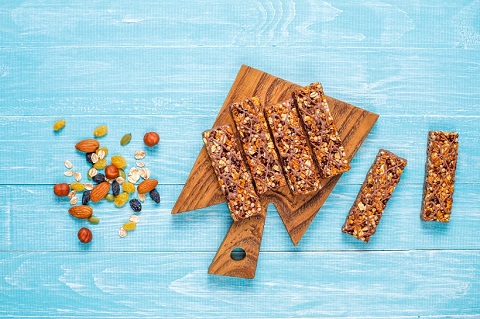 Choosing the Right Protein Bar Manufacturer for Your Brand