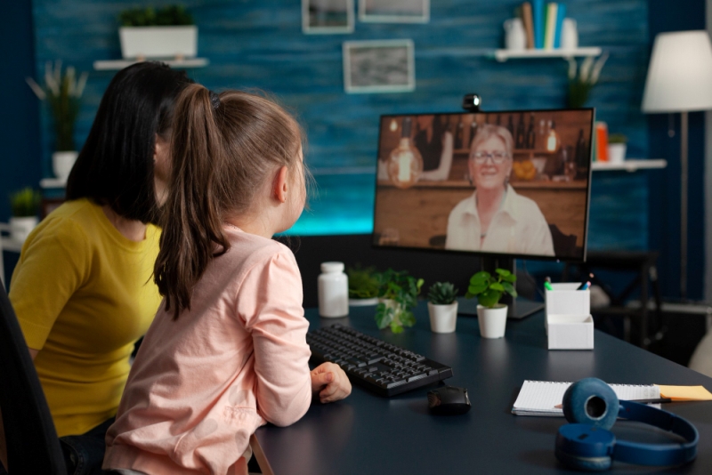 Helping Children Thrive: What Parents Should Know About Online Therapy in Texas